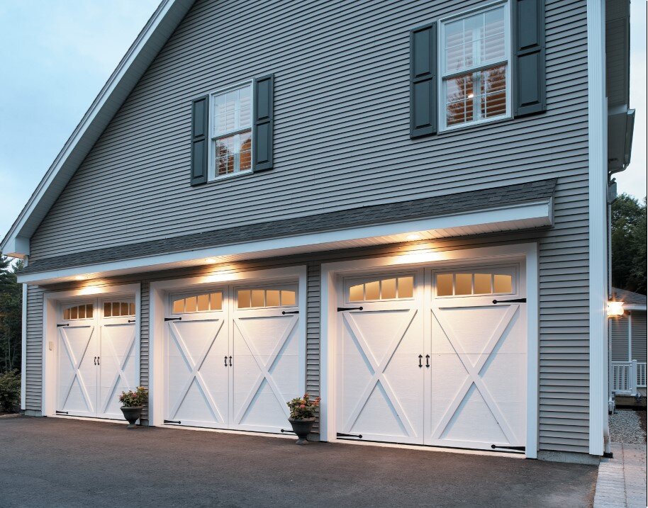 Courtyard Garage Doors - Overhead Door Comapny of Grand Island