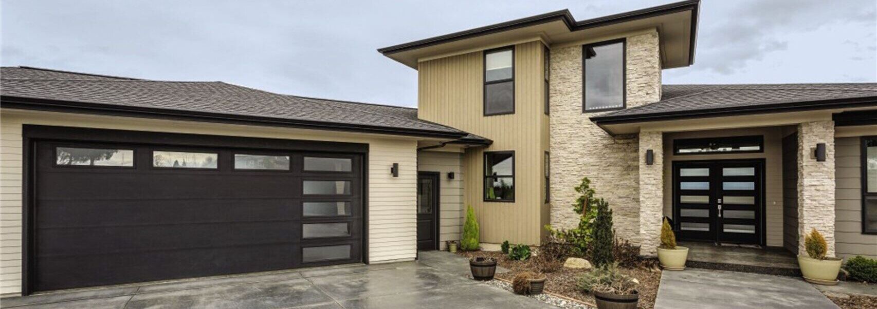 Thermacore® Garage Door Gallery, Overhead Door of Grand Island