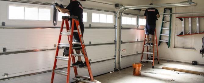 Lubricate Your Garage Door, Overhead Door of Grand Island™